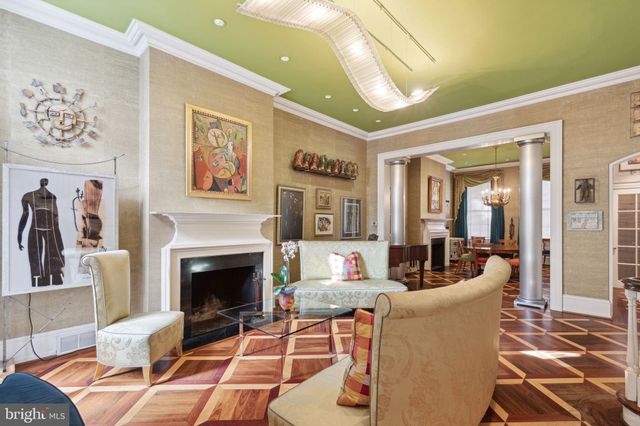 $3,100,000 | 1818 Delancey Place | Rittenhouse Square