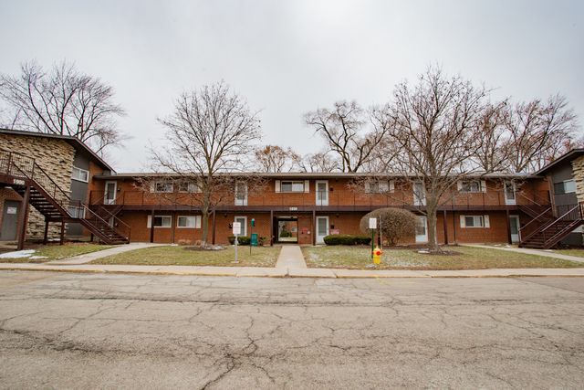 $1,499 | 1830 Knights Bridge Drive, Unit 1E | Mount Prospect