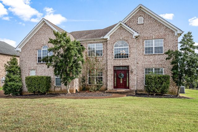 $635,000 | 121 Pilot Knob Lane | Wynbrooke