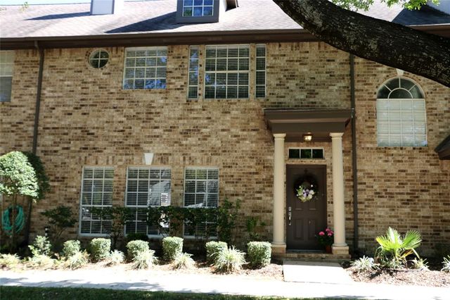 $2,200 | 2114 Gemini Street | Clear Lake