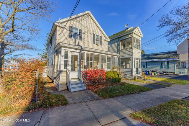 $224,900 | 40 Tremont Street | Upper Washington Avenue