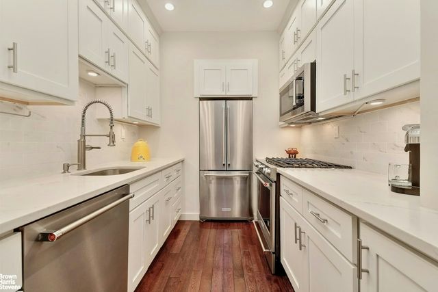 $420,000 | 208 West 119th Street, Unit 2G | Harlem