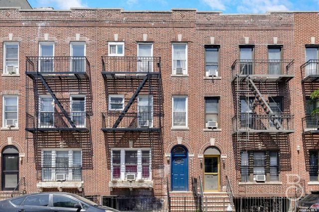 $1,499,000 | 33-34 29th Street | Astoria