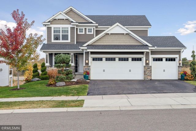 $715,000 | 1647 71st Street West | Inver Grove Heights