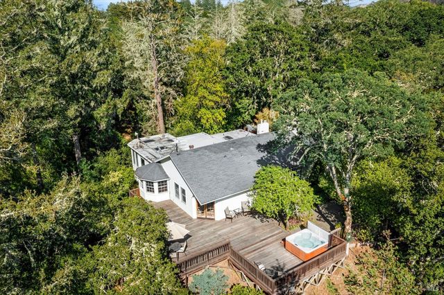 $1,800,000 | 13502 Chalk Hill Road