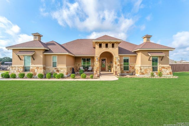 $635,000 | 527 Farm To Market 3432 | Westfield Ranch