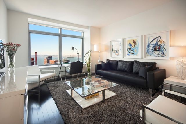 $5,500 | 123 Washington Street, Unit 45G | Financial District