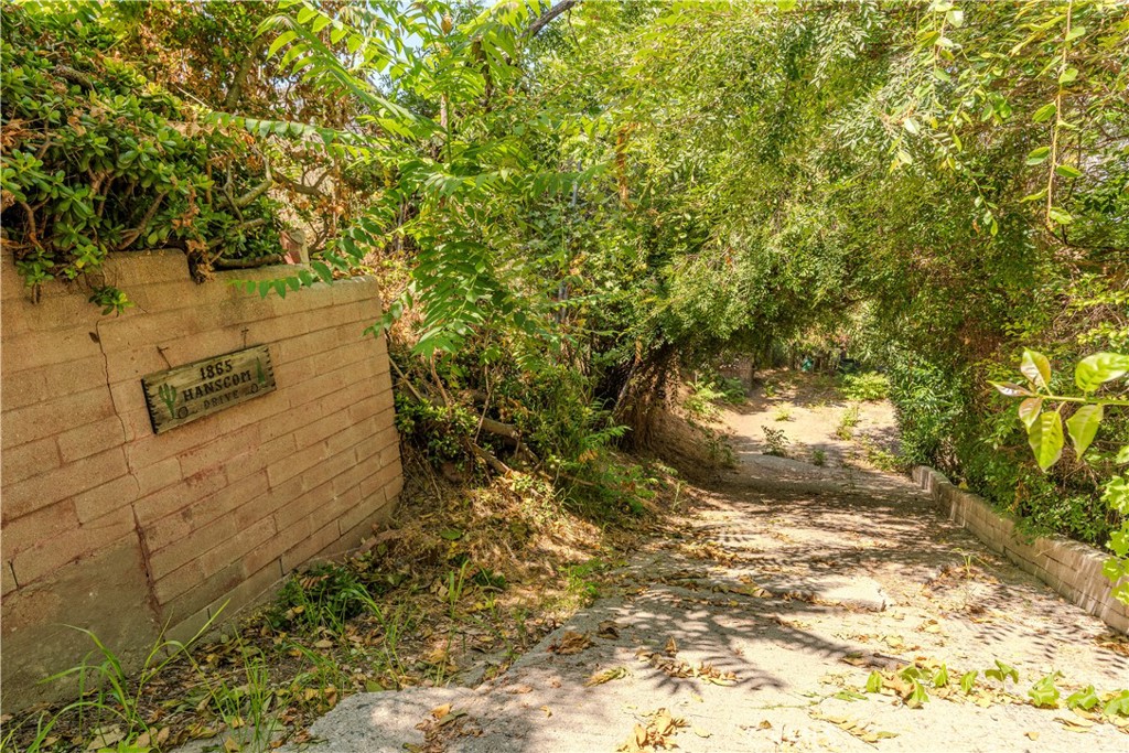 a view of outdoor space