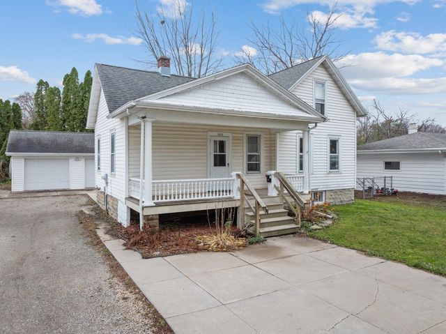 $188,000 | 1415 West 9th Avenue | Oshkosh