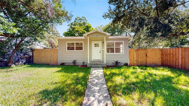 $445,500 | 1924 48th Street South | Childs Park