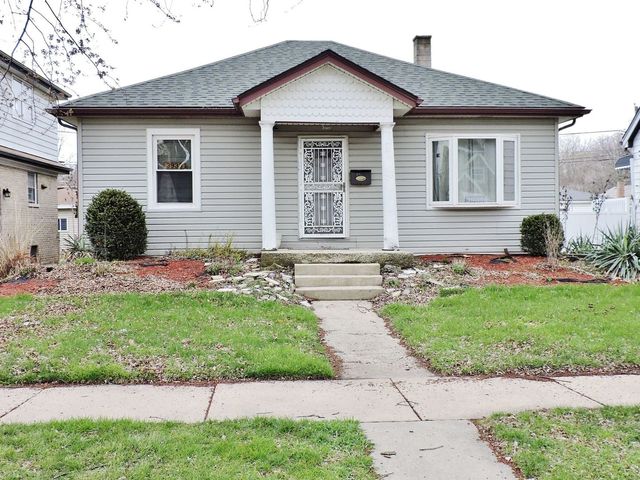 $239,950 | 3933 Elmwood Avenue | Stickney