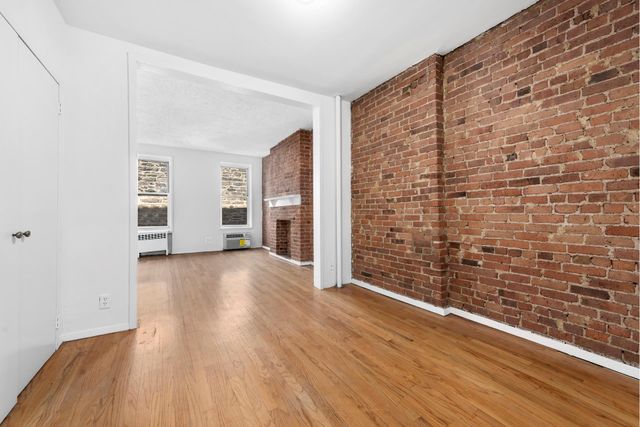 $2,600 | 221 East 89th Street, Unit 3C | Upper East Side