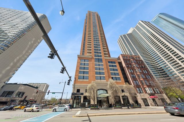 $3,200 | 1160 South Michigan Avenue, Unit 2603 | South Loop