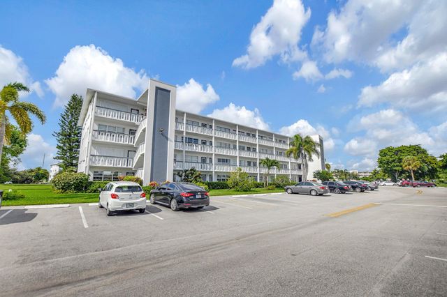 $105,000 | 2004 Harwood C | West Deerfield Beach