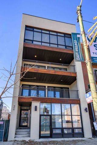 $950,000 | 906 North Ashland Avenue, Unit B | East Village