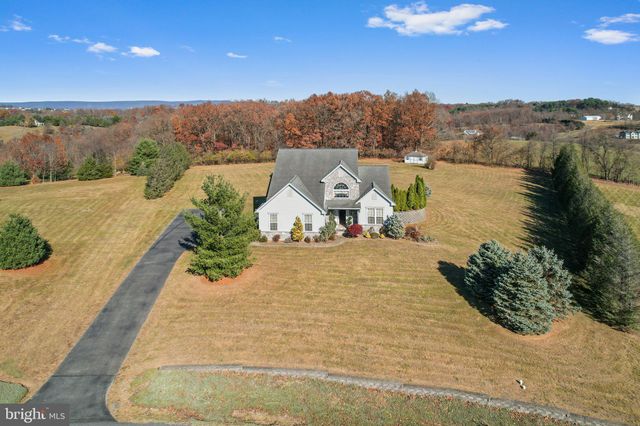 $749,000 | 635 Eagleview Drive | Centre Township - Berks County