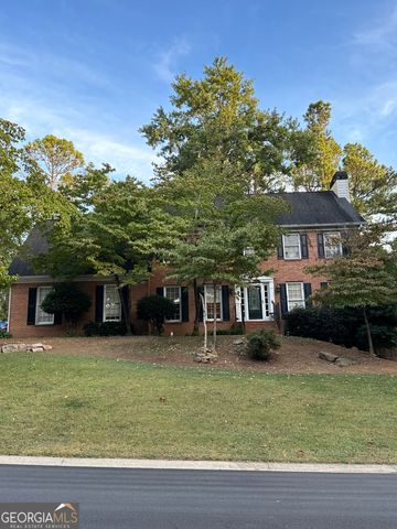 $549,900 | 2921 Wickford Drive Northwest