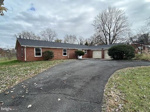 $436,000 | 655 Foxcroft Road | Warrenton