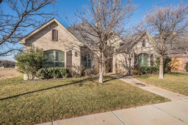 $569,000 | 203 Banks Drive | Quail Creek