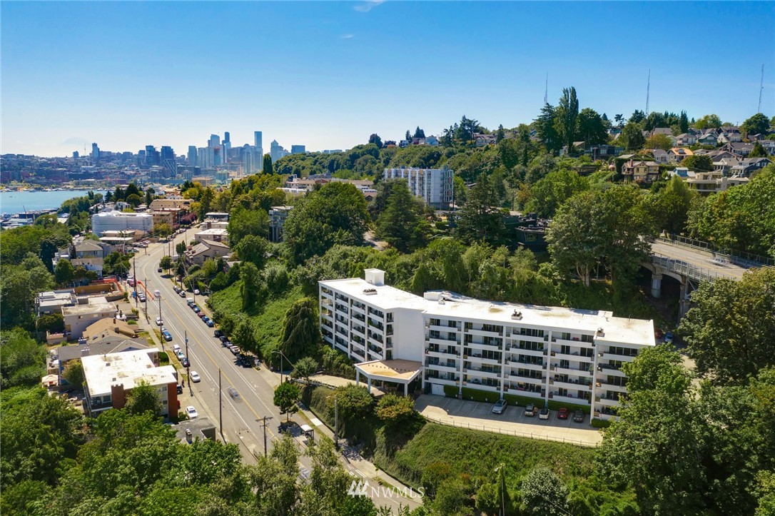 an aerial view of multiple house