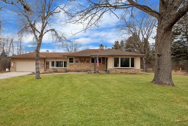 $350,000 | 1812 West Ranch Road | Mequon