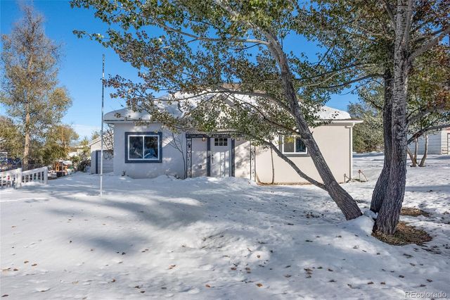 $350,000 | 410 Navajo Avenue | Simla