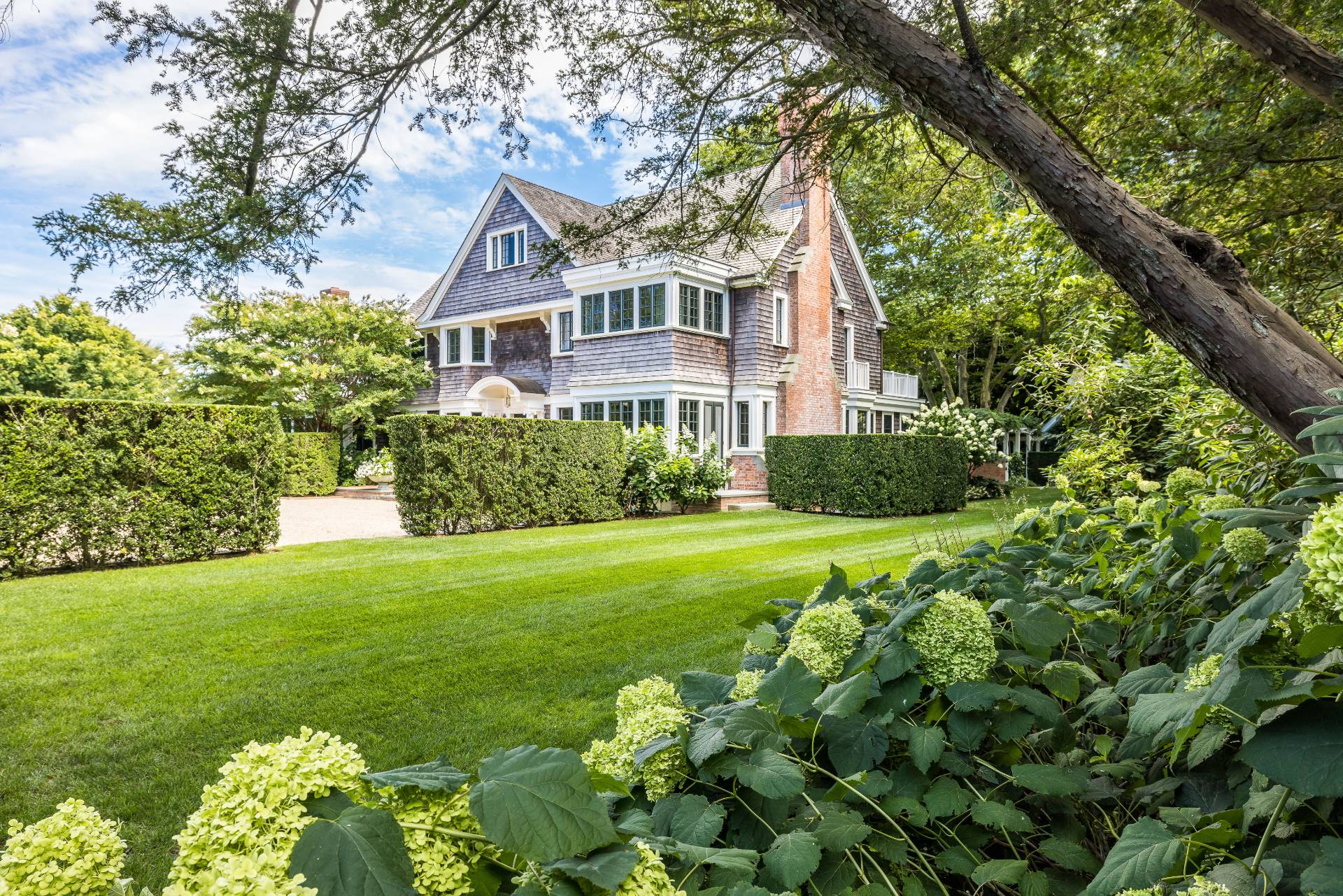 43 Lee Avenue East Hampton NY 11937 Compass