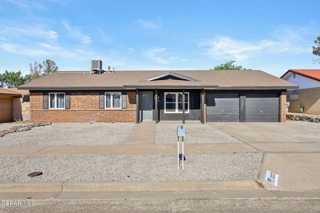 $325,000 | 3372 Guthrie Street | Pebble Hills Park