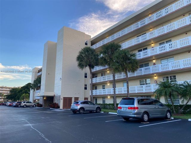 $269,500 | 121 Southeast 3rd Avenue, Unit 504 | Dania Beach