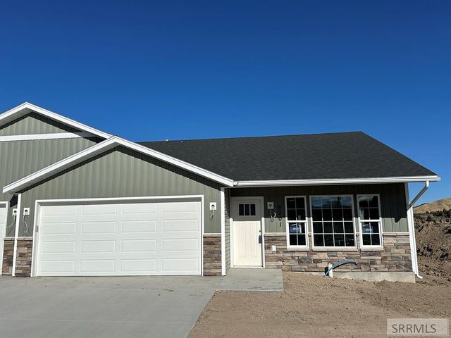 $369,900 | 6201 Arapahoe Street | Pocatello