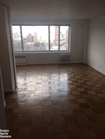 $3,200 | 392 Central Park West, Unit 16S | Upper West Side