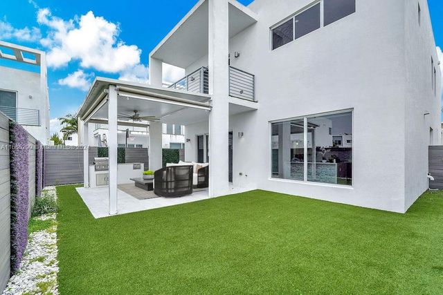 $1,200,000 | 6750 Northwest 103rd Avenue | Doral