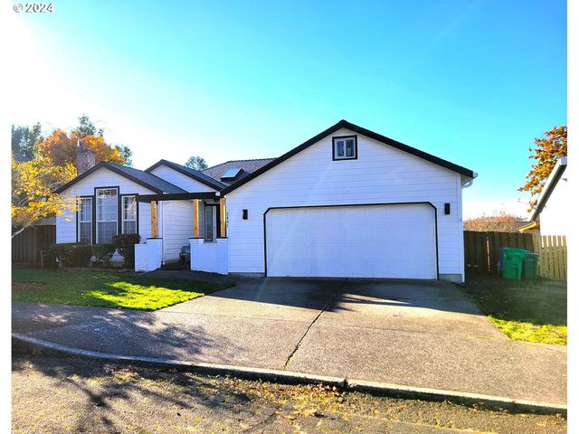 $529,000 | 2481 Southwest Willowbrook Avenue | Southwest Gresham