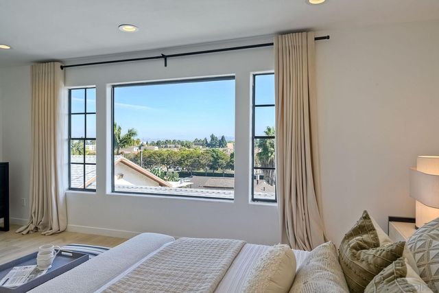 $1,850,000 | 3040 Tennyson Street | Loma Portal