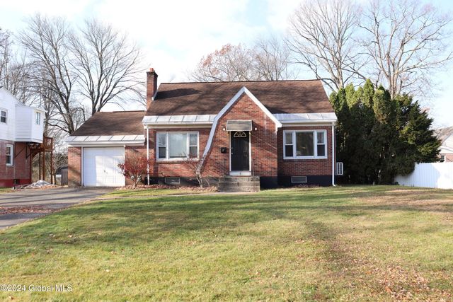 $269,900 | 4 Puritan Drive | Rotterdam Center