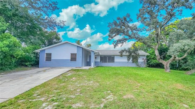 $2,000 | 1700 East Chapel Drive | Deltona Lakes