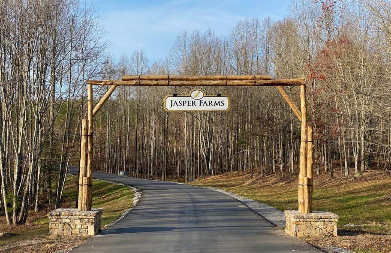 Jasper Farms Entrance