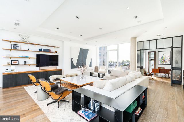 $4,199,000 | 2110 Walnut Street, Unit 601 | Fitler Square