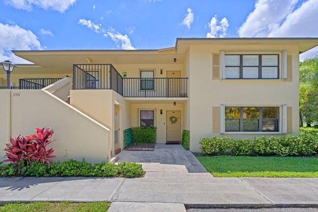 $3,250 | 2916 Southwest 22nd Circle, Unit 202F | Delray Beach