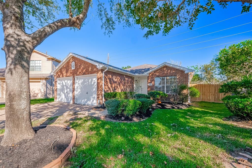 Beautiful home in cul de sac