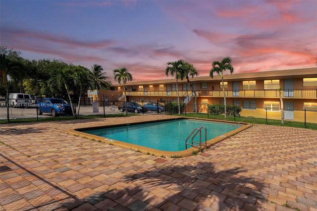 $1,650 | 651 Northwest 42nd Court, Unit 214 | Deerfield Beach