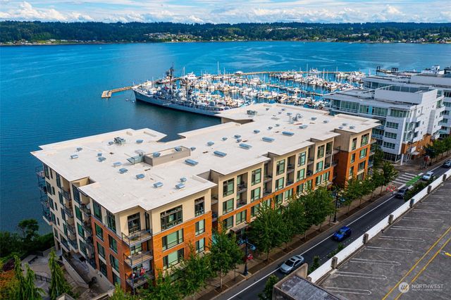 $294,995 | 400 Washington Avenue, Unit 212A | Downtown Bremerton