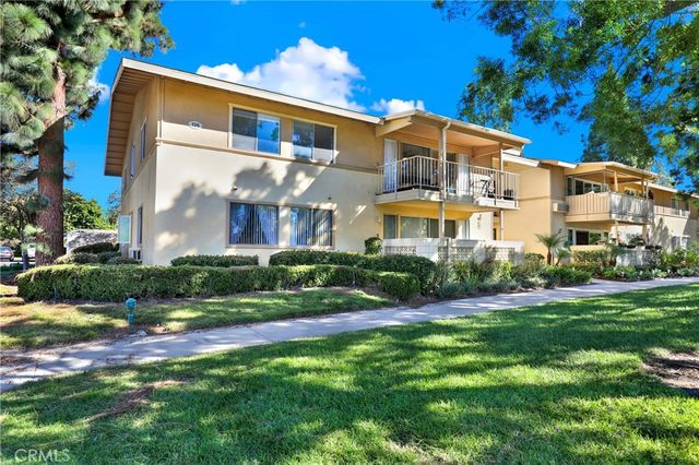 $285,500 | 136 Avenida Majorca, Unit N | Laguna Woods