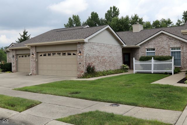 $239,900 | 989 Kirkpatrick Place | Greenfield