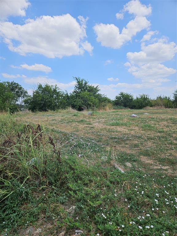 a view of an outdoor space and a yard