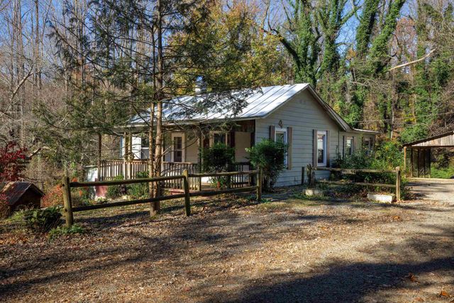 $250,000 | 7451 Greenwood Station Road