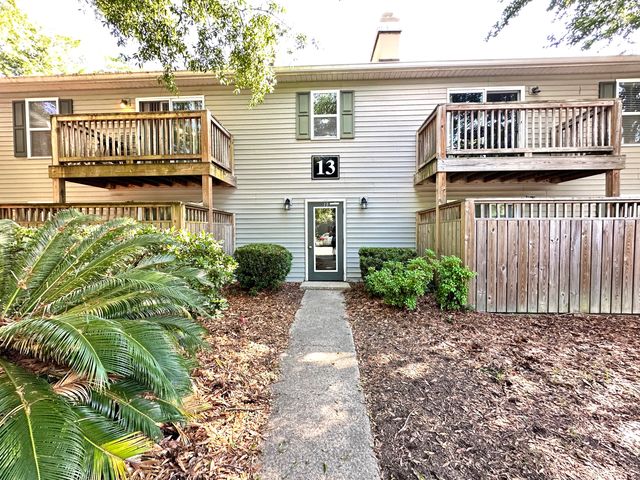 $1,795 | 1402 Camp Road, Unit 13D | Charleston