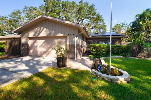 $449,500 | 1224 Rosewood Street | Largo