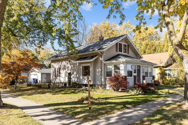 $235,500 | 203 North Mason Street | Appleton