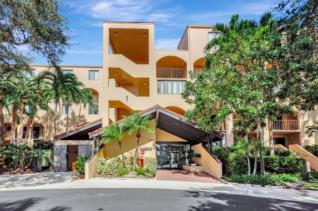 $329,997 | 755 Dotterel Road, Unit 1407 | Lavers Delray Racquet Club